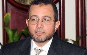 الدكتور هشام قنديل وزير الموارد المائية والرى